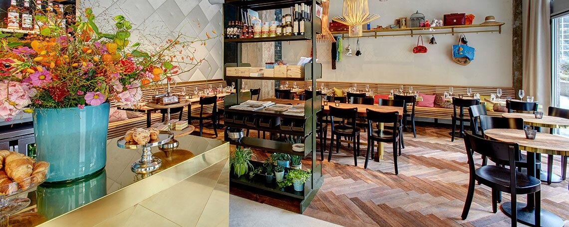 Team-Mitarbeiter*in Service, Aushilfe auf Abruf, 1. Bild